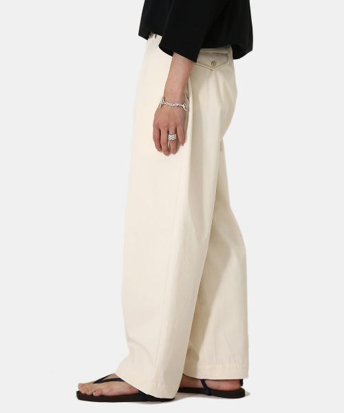 marka マーカ SIDE ADJUST TROUSERS チノパン ベージュ marka SIDE ADJUST TROUSERS トラウザーパンツ チノパン