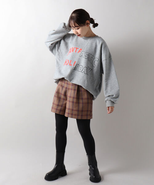 fredy emue（フレディエミュ）の「ワンタックショートパンツ（その他パンツ・レディース・ブラック/ベージュ系その他・36/38）」の15枚目の写真