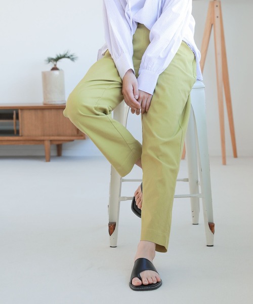 LAKOLE（ラコレ）の「リネンMIXリラックステーパードパンツ / 266022（その他パンツ・レディース・ダークグリーン/ネイビー/ライム/プラム/ライトベージュ・SMALL/MEDIUM/LARGE）」の4枚目の写真