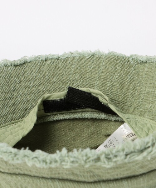 BEAMS HEART（ビームスハート）の「BEAMS HEART / つば先フリンジ バケットハット（ハット・レディース・ブラック/ホワイト系その他5/オリーブ/ベージュ・FREE）」の14枚目の写真