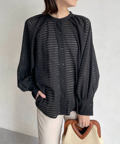 CAPRICIEUX LE'MAGE（カプリシューレマージュ）の「ボーダーレースシャツ（シャツ/ブラウス・レディース・ホワイト/ブラック・FREE）」の3枚目の写真