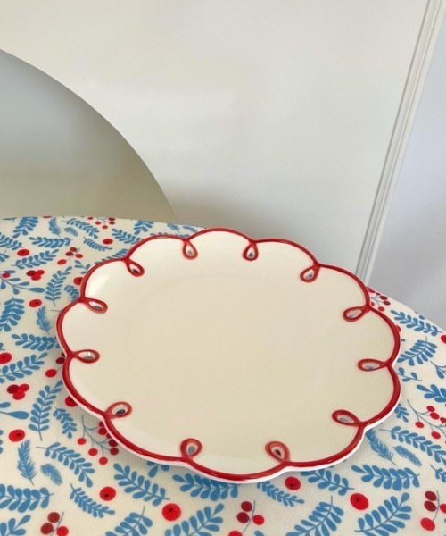 Made in I（メイドインアイ）の「レトロフリルプレート（食器・レディース・レッド・FREE）」の4枚目の写真