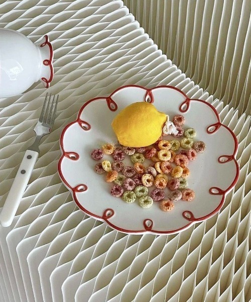 Made in I（メイドインアイ）の「レトロフリルプレート（食器・レディース・レッド・FREE）」の3枚目の写真