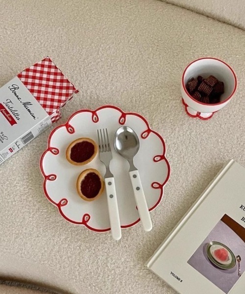 Made in I（メイドインアイ）の「レトロフリルプレート（食器・レディース・レッド・FREE）」の15枚目の写真
