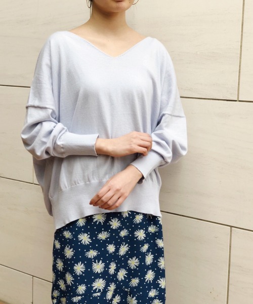 Banner Barrett(バナーバレット)の「カシミヤVネックプルオーバー(ニット/セーター・レディース・オフホワイト/ブラック/グレー/ライトブルー/イエロー/イエロー×グリーン/ピンク・38)」の9枚目の写真