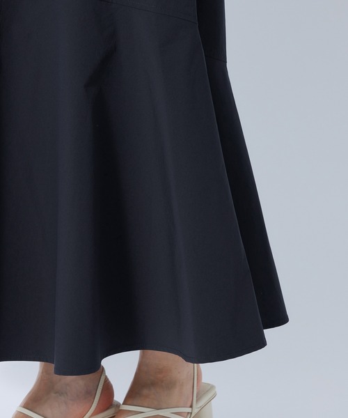 ROPE'（ロペ）の「セパレート風パフスリーブフレアーワンピース（ワンピース・レディース・ブラウン/ネイビー・36/38）」の10枚目の写真