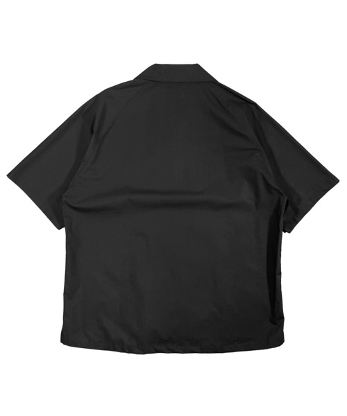 FORTUNA HOMME（フォルトゥナオム）の「FORTUNAHOMME Opencollar PO-Shirt（シャツ/ブラウス・メンズ・ブラック/ホワイト・2/1）」の6枚目の写真