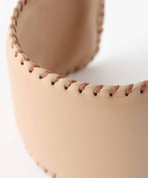 IENA(イエナ)の「【LEFIJE/レフィージェ】レザーブレスレット(ブレスレット・レディース・ベージュ/キャメル・FREE)」の12枚目の写真