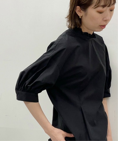 Noble(ノーブル)の「ワッシャーフリルネックシャツブラウス(シャツ/ブラウス・レディース・サックスブルー/ホワイト系その他/ブラック・FREE)」の9枚目の写真