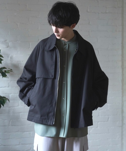 Alpinus（アルピナス）の「high neck  military  flight jacket / ハイネックミリタリーフライトジャケット（ブルゾン・メンズ・ホワイト/ブラック/カーキ・SMALL/MEDIUM）」の7枚目の写真