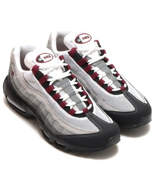 NIKE（ナイキ）の「NIKE AIR MAX 95 / ナイキ エア マックス 95 【SP】（スニーカー・メンズ・ブラック・25.5cm/26.5cm/27.5cm/28.5cm/30.0cm/26.0cm/27.0cm/28.0cm/29.0cm/25.0cm/24.5cm/24.0cm）」の2枚目の写真