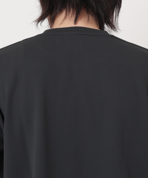 JOURNAL STANDARD（ジャーナルスタンダード）の「クレープ ウィーブ クルーネック Tシャツ（Tシャツ/カットソー・メンズ・ブラック/ベージュ/ネイビー/スミクロ・SMALL/MEDIUM/LARGE）」の8枚目の写真