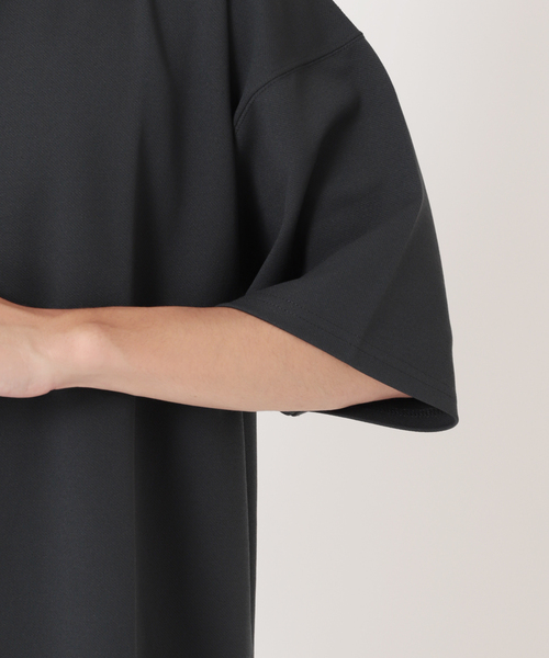 JOURNAL STANDARD（ジャーナルスタンダード）の「クレープ ウィーブ クルーネック Tシャツ（Tシャツ/カットソー・メンズ・ブラック/ベージュ/ネイビー/スミクロ・SMALL/MEDIUM/LARGE）」の11枚目の写真