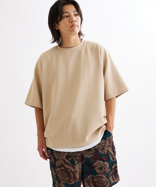 JOURNAL STANDARD（ジャーナルスタンダード）の「クレープ ウィーブ クルーネック Tシャツ（Tシャツ/カットソー・メンズ・ブラック/ベージュ/ネイビー/スミクロ・SMALL/MEDIUM/LARGE）」の17枚目の写真