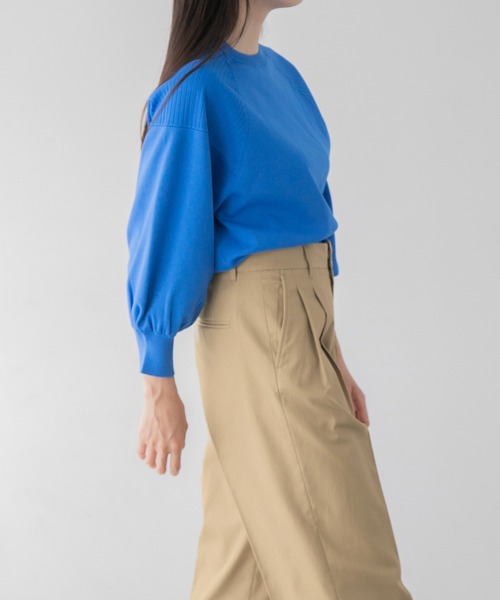 yuw（ユウ）の「１６Ｇラグランパフ８分袖　299449（ニット/セーター・レディース・ブラック/グレー/ブルー・FREE）」の21枚目の写真