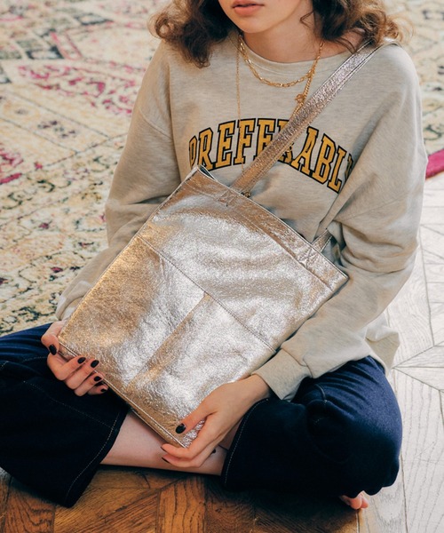 AMERICAN HOLIC（アメリカンホリック）の「メタリックポケット付サブトートバッグ（トートバッグ・レディース・オレンジ/ピンク/グリーン/シルバー・FREE）」の4枚目の写真