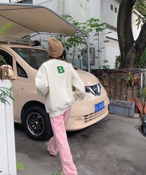 セール】アルファベットロゴスウェットトレーナー（スウェット