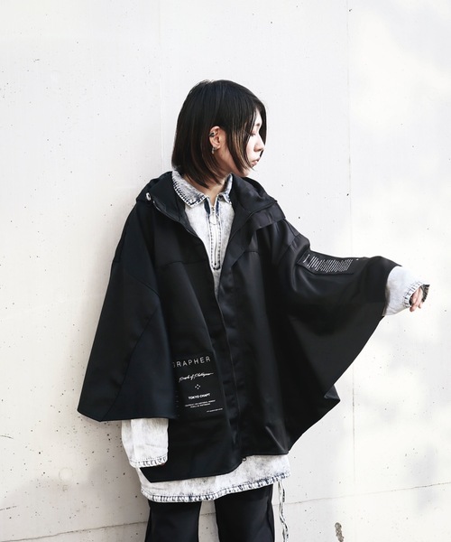 COS ブラック ポンチョスタイル COS ブラック ポンチョスタイル