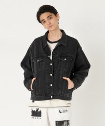 Levi's × Universal Monsters ブラックデニムジャケット Levi's（リーバイス）の「Levi's/リーバイス X UNIVERSAL
