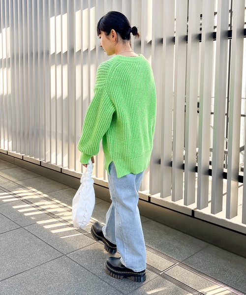 JOINT WORKS（ジョイントワークス）の「フェアリールーズニット（ニット/セーター・レディース・オレンジ/モスグリーン/サックスブルー・FREE）」の7枚目の写真