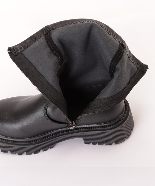 Lace Ladies（レースレディース）の「トラックソール厚底ショートブーツ（ブーツ・レディース・アイボリー/ブラック・23.5/24/ 25/23/24.5/22.5）」の6枚目の写真