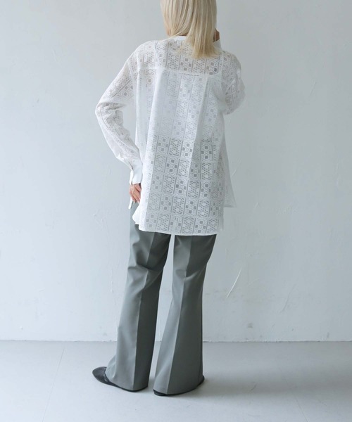 vingtrois(バントロア)の「【vingtrois】シェルボタンレースブラウス(シャツ/ブラウス・レディース・ブラック/オフホワイト・M)」の9枚目の写真