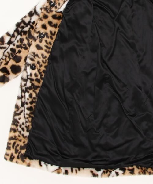 Guess（ゲス）の「Diletta Faux-Fur Coat（チェスターコート・レディース・レオパード・MEDIUM/X-SMALL/SMALL）」の10枚目の写真