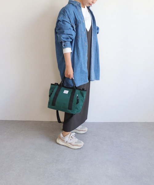 COLDE （コルデ）の「ファスナーポケット付き2wayナイロントートバッグ（トートバッグ・レディース・ブラック/グリーン/レオパード/ベージュ・FREE）」の11枚目の写真