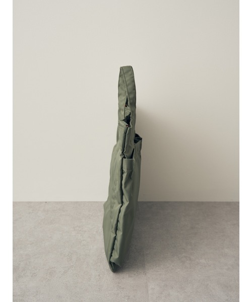 koe（コエ）の「エアヘルメットショルダーバッグ（ショルダーバッグ・レディース・ブルー/カーキ/ブラック・FREE）」の15枚目の写真