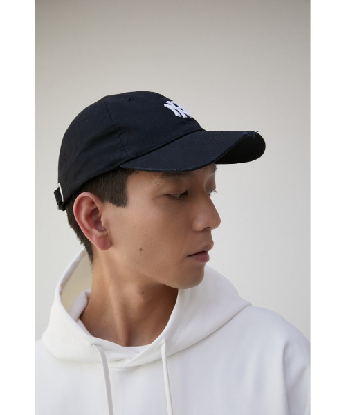 AZUL by moussy（アズールバイマウジー）の「NEO PREPPY EMBROIDERY CAP/ネオプレッピーエンブロイダリーキャップ（キャップ・メンズ・ブラック/イエロー/ホワイト系その他・FREE）」の6枚目の写真