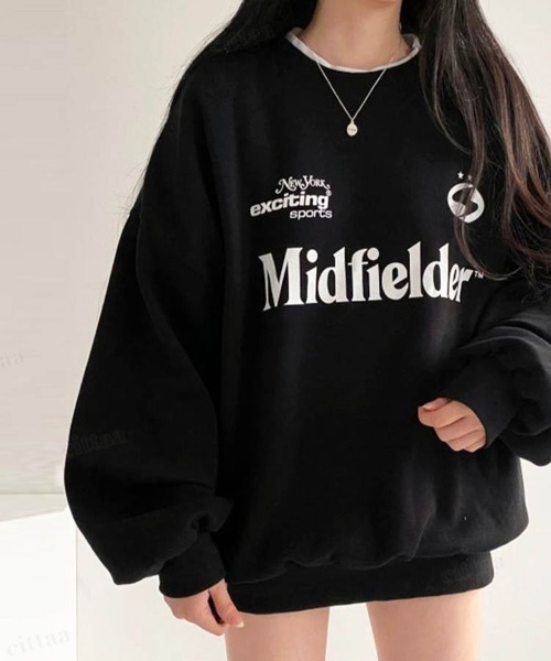 Dalfwin（ダールフィン）の「Midfielderプリントオーバーサイズスポーツウェア風スウェットトレーナー（スウェット・レディース・チャコールグレー/ブラック/グレー系その他・FREE）」の8枚目の写真