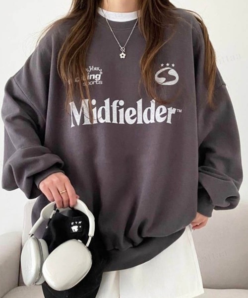 Dalfwin（ダールフィン）の「Midfielderプリントオーバーサイズスポーツウェア風スウェットトレーナー（スウェット・レディース・チャコールグレー/ブラック/グレー系その他・FREE）」の12枚目の写真