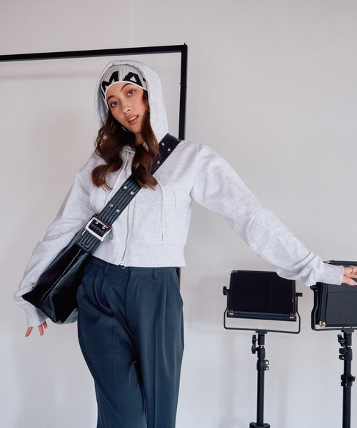 BLONDEY（ブロンディ）の「BIGショルダーバッグ（ショルダーバッグ・レディース・ブラック・FREE）」の13枚目の写真