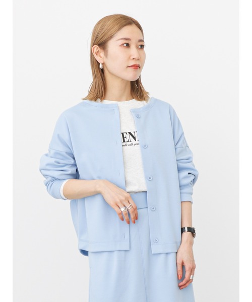 Samansa Mos2 blue(サマンサモスモスブルー)の「カットカーディガン(セットアップ可)(カーディガン/ボレロ・レディース・ライトベージュ/ブルー/ブラック/シルバーグレー/グリーン・フリ-)」の5枚目の写真