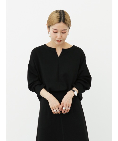 Samansa Mos2 blue(サマンサモスモスブルー)の「カットカーディガン(セットアップ可)(カーディガン/ボレロ・レディース・ライトベージュ/ブルー/ブラック/シルバーグレー/グリーン・フリ-)」の17枚目の写真