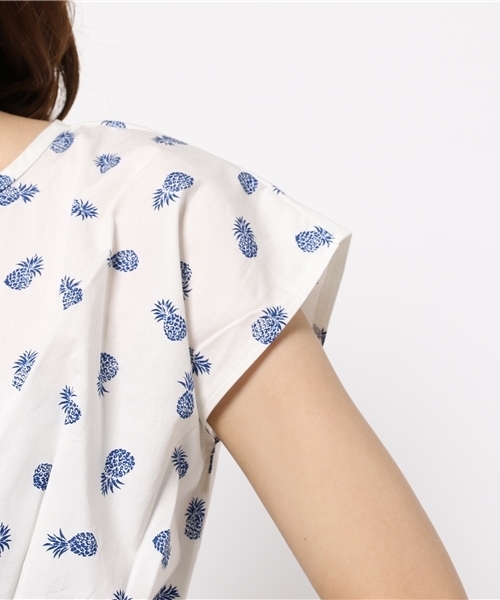 CIAOPANIC（チャオパニック）の「【Ciaopanic】　C/100パイナップル柄フレンチスリーブOP（ワンピース・レディース・ホワイト/ネイビー・FREE）」の9枚目の写真