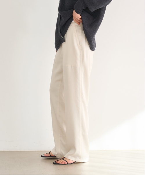 IENA（イエナ）の「《追加》アセテートライク ベイカーパンツ（その他パンツ・レディース・アイボリー/ブラック・36/34/38）」の20枚目の写真