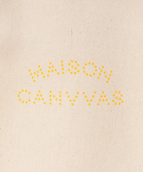 MAISON CANVVAS（メゾンキャンバス）の「MAISON CANVVAS: キャンバス マルチ モバイル ショルダー バッグ（ショルダーバッグ・レディース・ブラック/オフホワイト・ONE SIZE）」の4枚目の写真