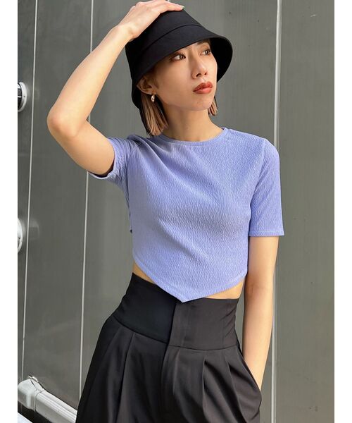 EMODA（エモダ）の「バックタイスカーフTシャツ（Tシャツ/カットソー・レディース・ブラック/ホワイト/ブルー/パープル・FREE）」の12枚目の写真