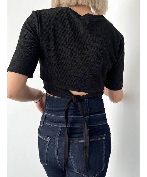 EMODA（エモダ）の「バックタイスカーフTシャツ（Tシャツ/カットソー・レディース・ブラック/ホワイト/ブルー/パープル・FREE）」の21枚目の写真