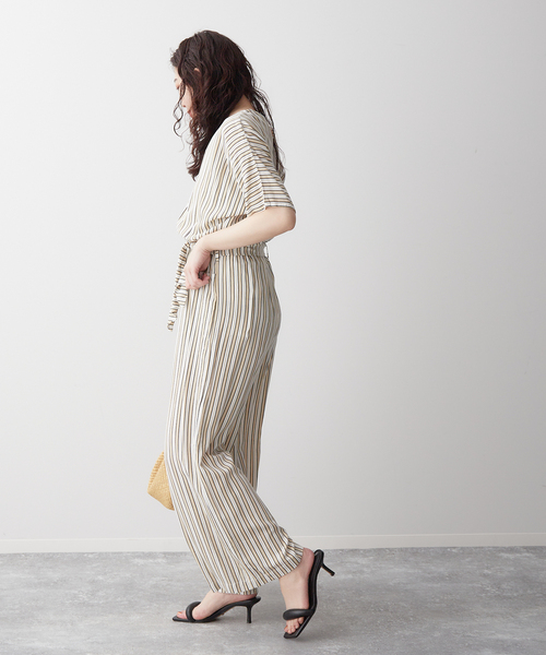 journal standard L'essage(ジャーナルスタンダードレサージュ)の「【LUSANA / ルサーナ】jen jumpsuit:ジャンプスーツ(つなぎ/オールインワン・レディース・ブラック系その他/アイボリー・SMALL)」の9枚目の写真