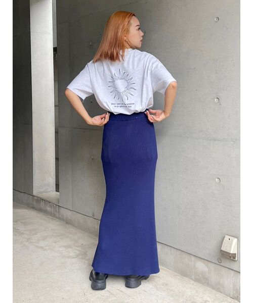 EVRIS（エヴリス）の「SUNNY GRAPHIC BIG Tシャツ（Tシャツ/カットソー・レディース・ブラック/グレー/グリーン/ホワイト・FREE）」の9枚目の写真