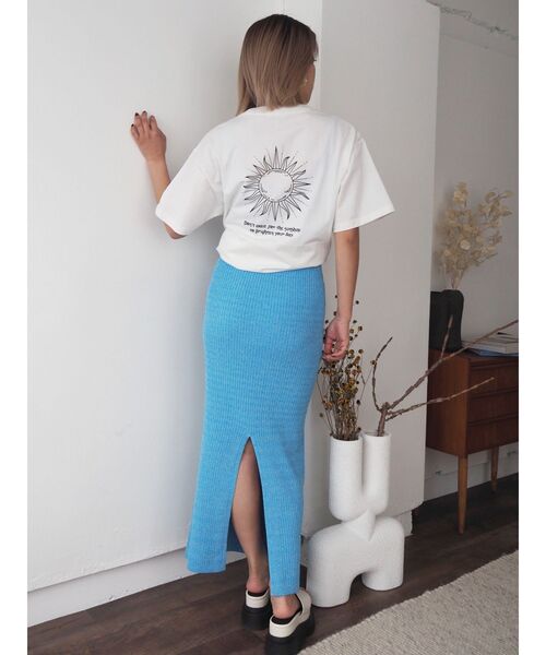 EVRIS（エヴリス）の「SUNNY GRAPHIC BIG Tシャツ（Tシャツ/カットソー・レディース・ブラック/グレー/グリーン/ホワイト・FREE）」の20枚目の写真