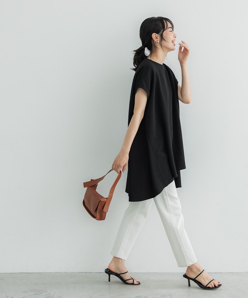 coca(coca)(コカ)の「エンボスノースリフレアトップス(Tシャツ/カットソー・レディース・ブラック/ライトグレー・M/L)」の3枚目の写真