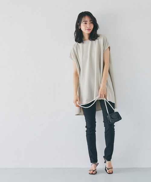 coca(coca)(コカ)の「エンボスノースリフレアトップス(Tシャツ/カットソー・レディース・ブラック/ライトグレー・M/L)」の5枚目の写真