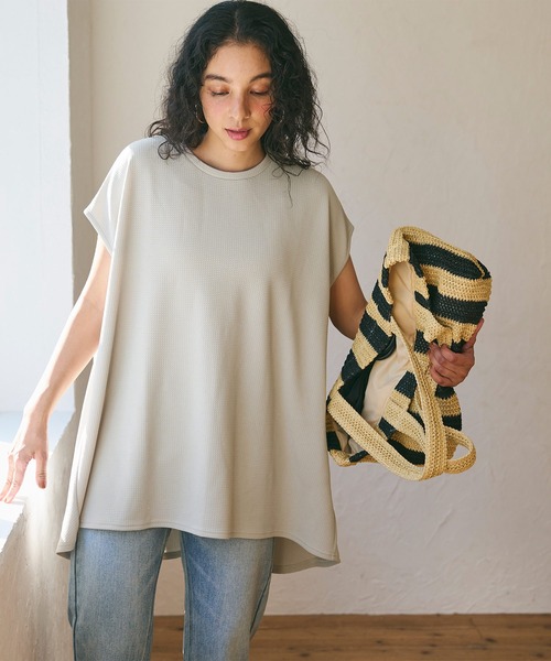 coca(coca)(コカ)の「エンボスノースリフレアトップス(Tシャツ/カットソー・レディース・ブラック/ライトグレー・M/L)」の9枚目の写真