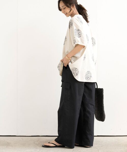 rps(アールピーエス)の「共ベルト付きカーゴワイドパンツ(カーゴパンツ・レディース・ライトカーキ/ベージュ/ブラック・フリー)」の9枚目の写真