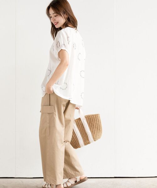 rps(アールピーエス)の「共ベルト付きカーゴワイドパンツ(カーゴパンツ・レディース・ライトカーキ/ベージュ/ブラック・フリー)」の5枚目の写真