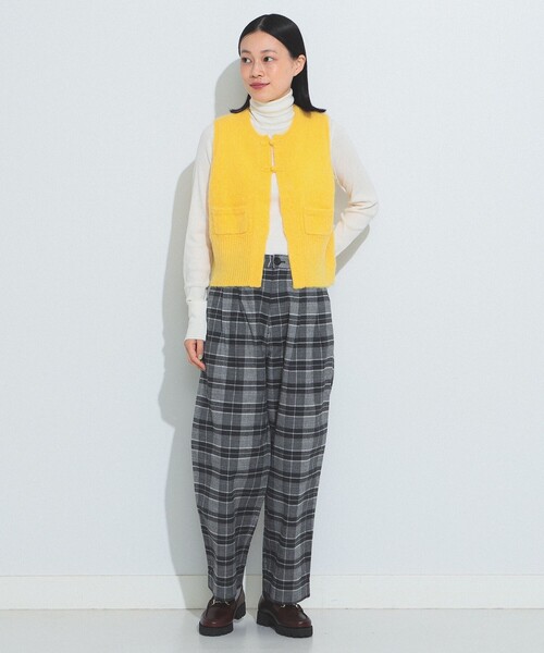 BEAMS BOY（ビームスボーイ）の「BEAMS BOY / フランネル チェック 2プリーツ パンツ（その他パンツ・レディース・チャコールグレー/ブラウン・1/2）」の4枚目の写真