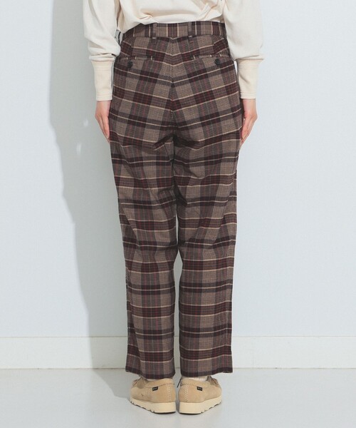 BEAMS BOY（ビームスボーイ）の「BEAMS BOY / フランネル チェック 2プリーツ パンツ（その他パンツ・レディース・チャコールグレー/ブラウン・1/2）」の16枚目の写真